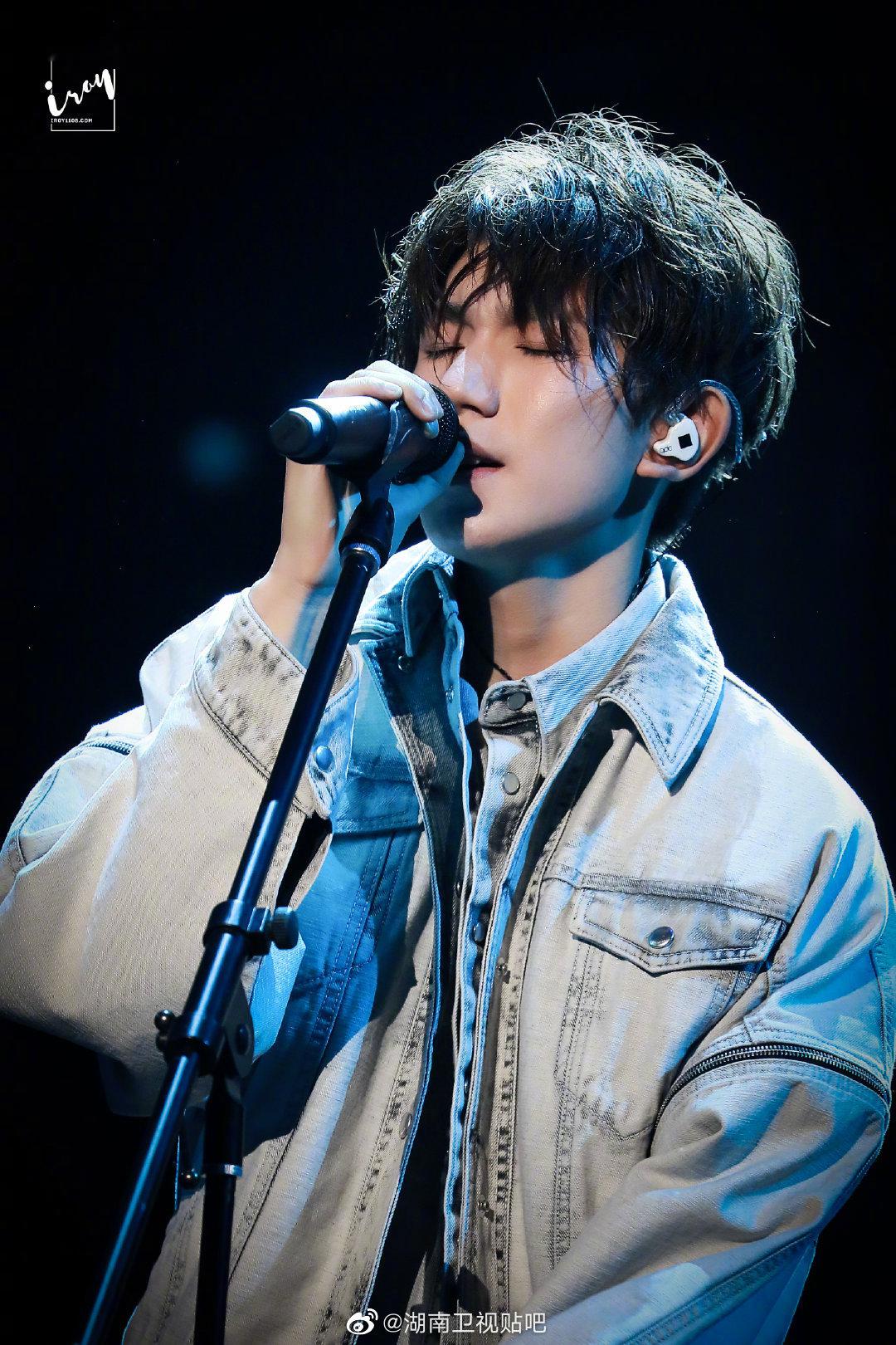 王源立麦杀合集认真唱歌的源源最帅