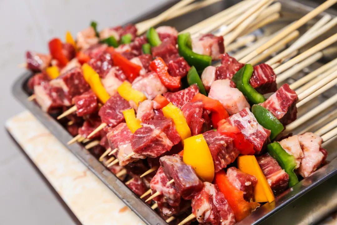 专心所以专业▎肥仔平一站式烧烤配送一个电话食材用品全在你眼前