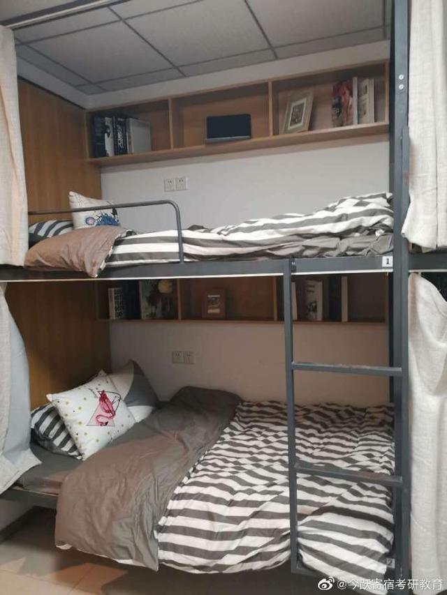 外出方便,周围有江宁同仁医院,江宁医院等三甲医院,还有中国四大疗养