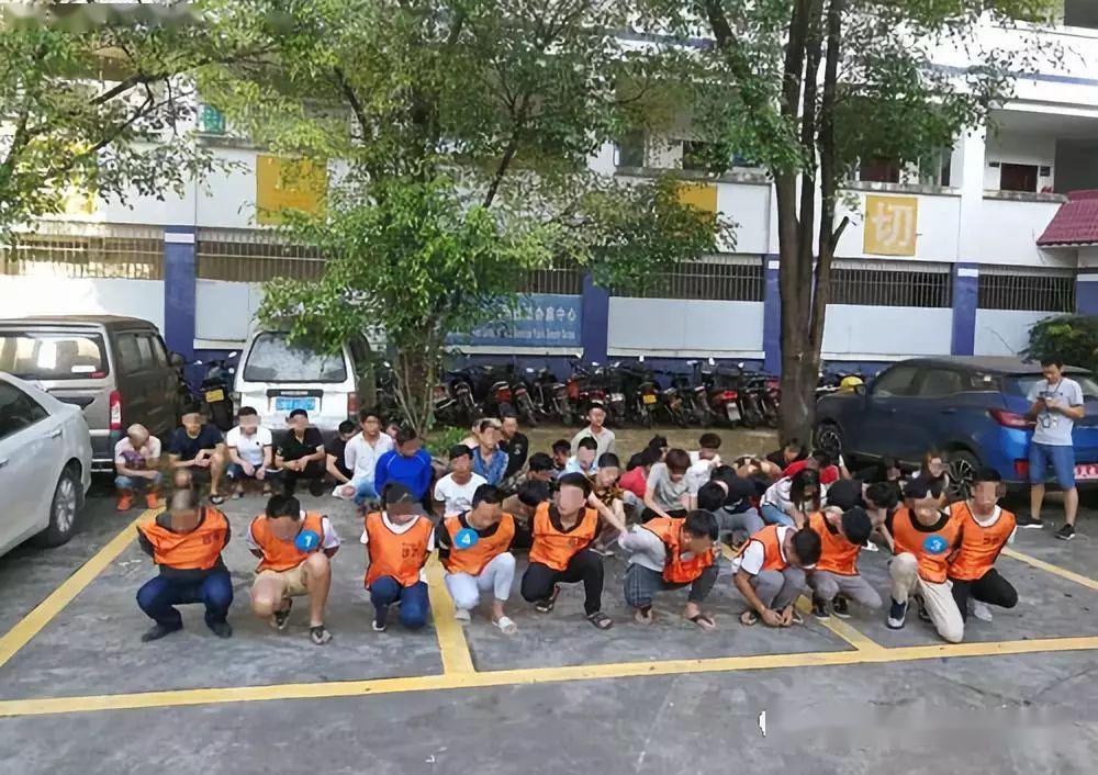 重磅警方捣毁直播翡翠诈骗窝点涉案金额200余万16人落网