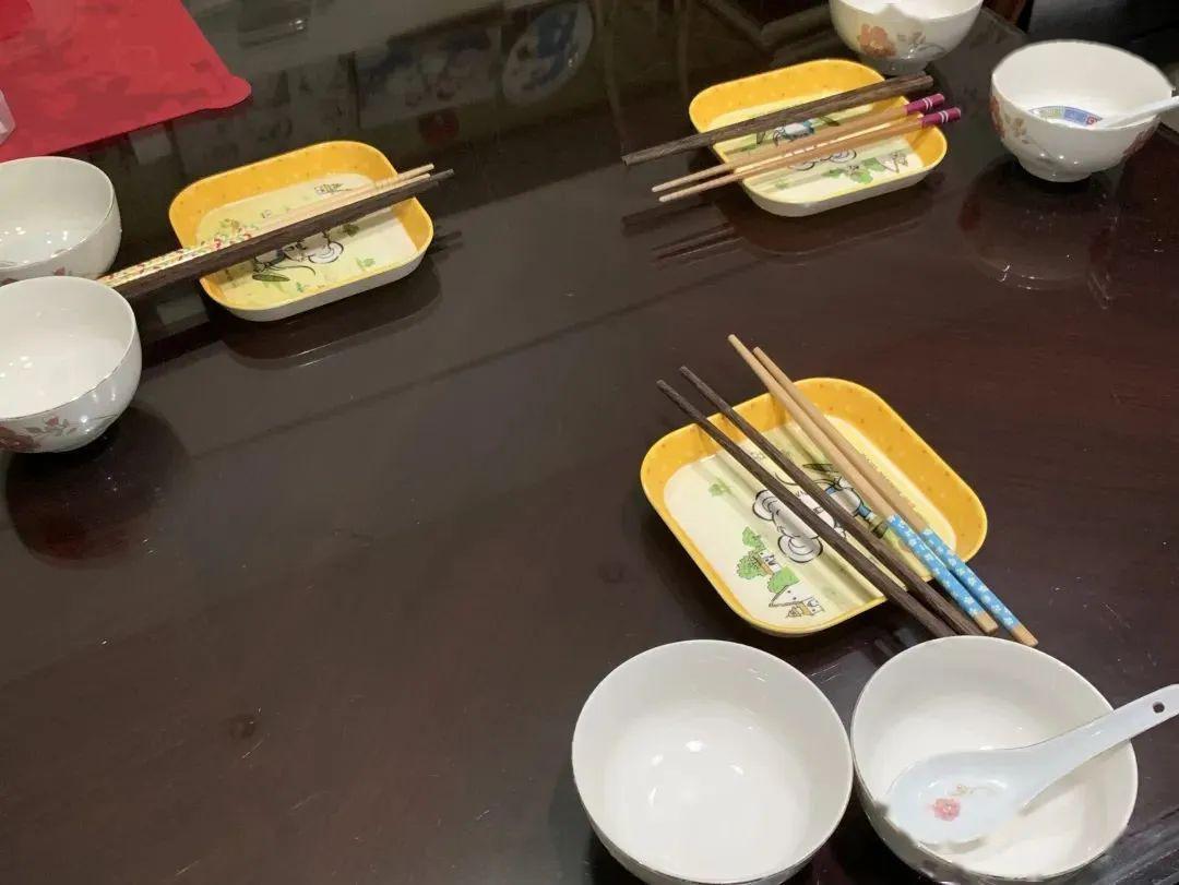 一场公筷公勺行动正在青浦兴起文明用餐成为新时尚
