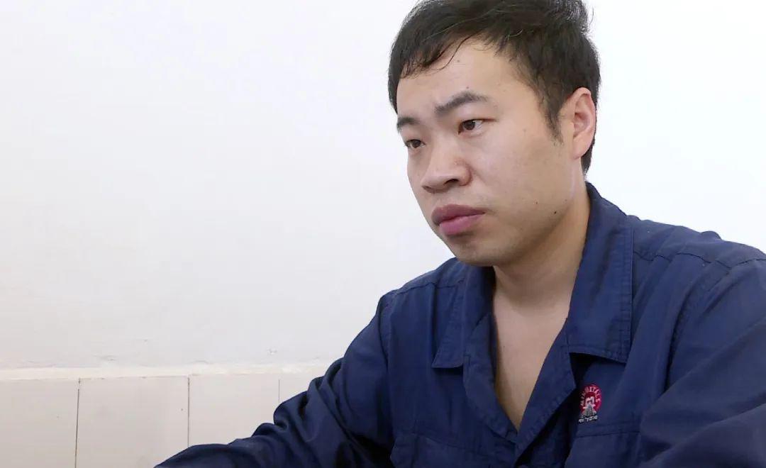 黄安平寄语广大青年以青年必当先的姿态谱写出更加绚丽的人生篇章