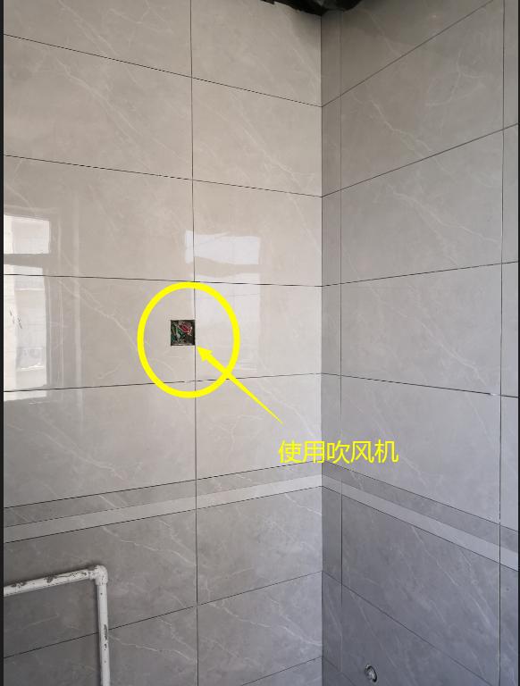 吹风机插座设计师建议考虑防溅盒,要做到防潮防水.