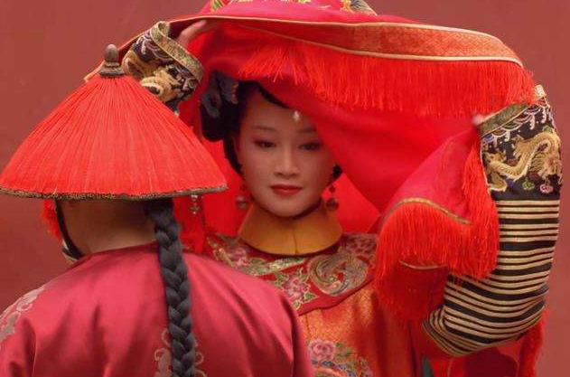 原创《甄嬛传》:浣碧出嫁时,为何选"玉隐"当自己名字,有三个原因