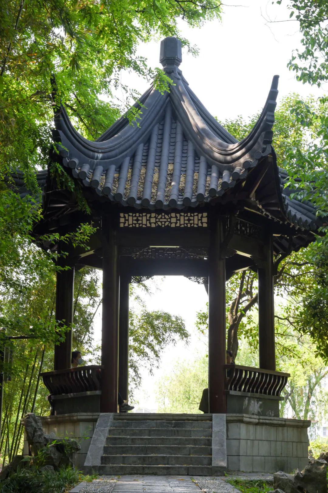 莫愁湖里的亭台楼阁,带你领略古建之美_水榭