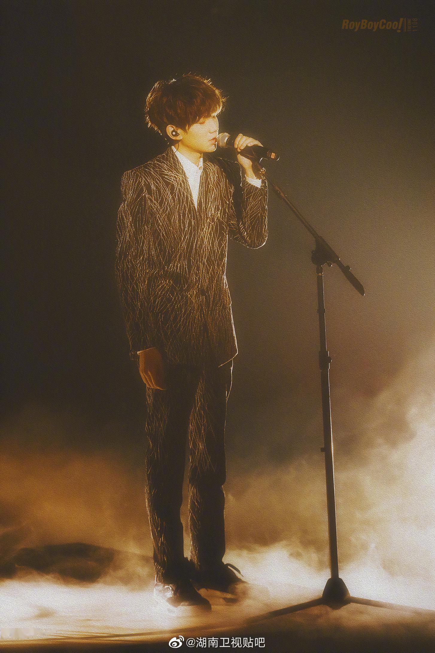 王源立麦杀合集 认真唱歌的源源最帅_app