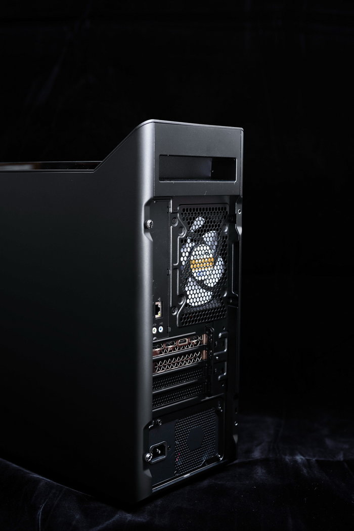 自己装机真的会更划算吗拯救者刃7000k评测