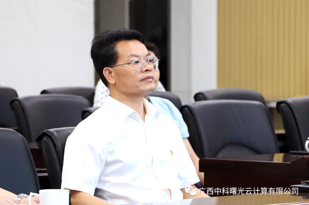 5月7日,贵港市委常委,常务副市长黄卫