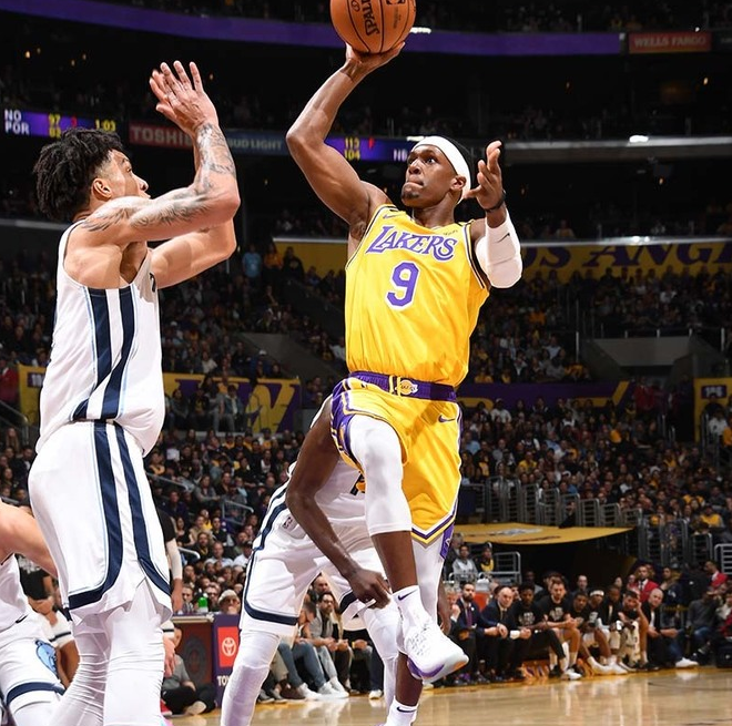 关于官宣日欧篮联传出新动向，亚特兰大老鹰远射贴柱，高层表态——质疑声四起，资深球员宣示担当的信息