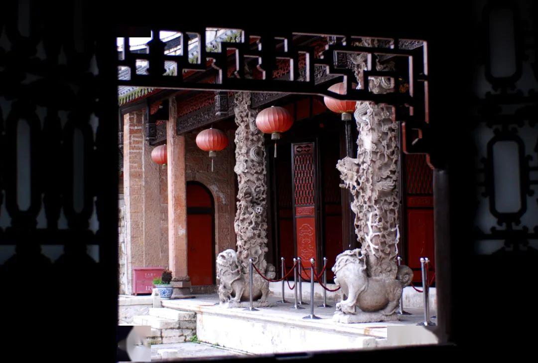 走进安顺文庙,来一场穿越过去的石雕艺术欣赏之旅