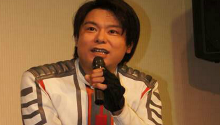 而之后影丸茂树就没有再主演过特摄剧,开始在《奥特曼》系列特摄剧当