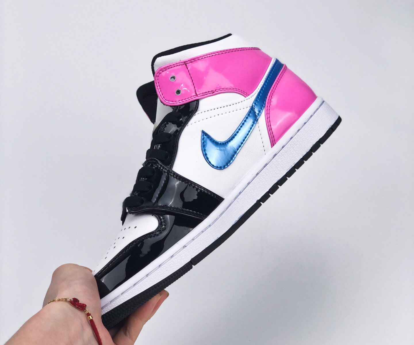 aj1乔丹61帮中69airjordan1midgspatentmulti糖果漆皮篮球鞋