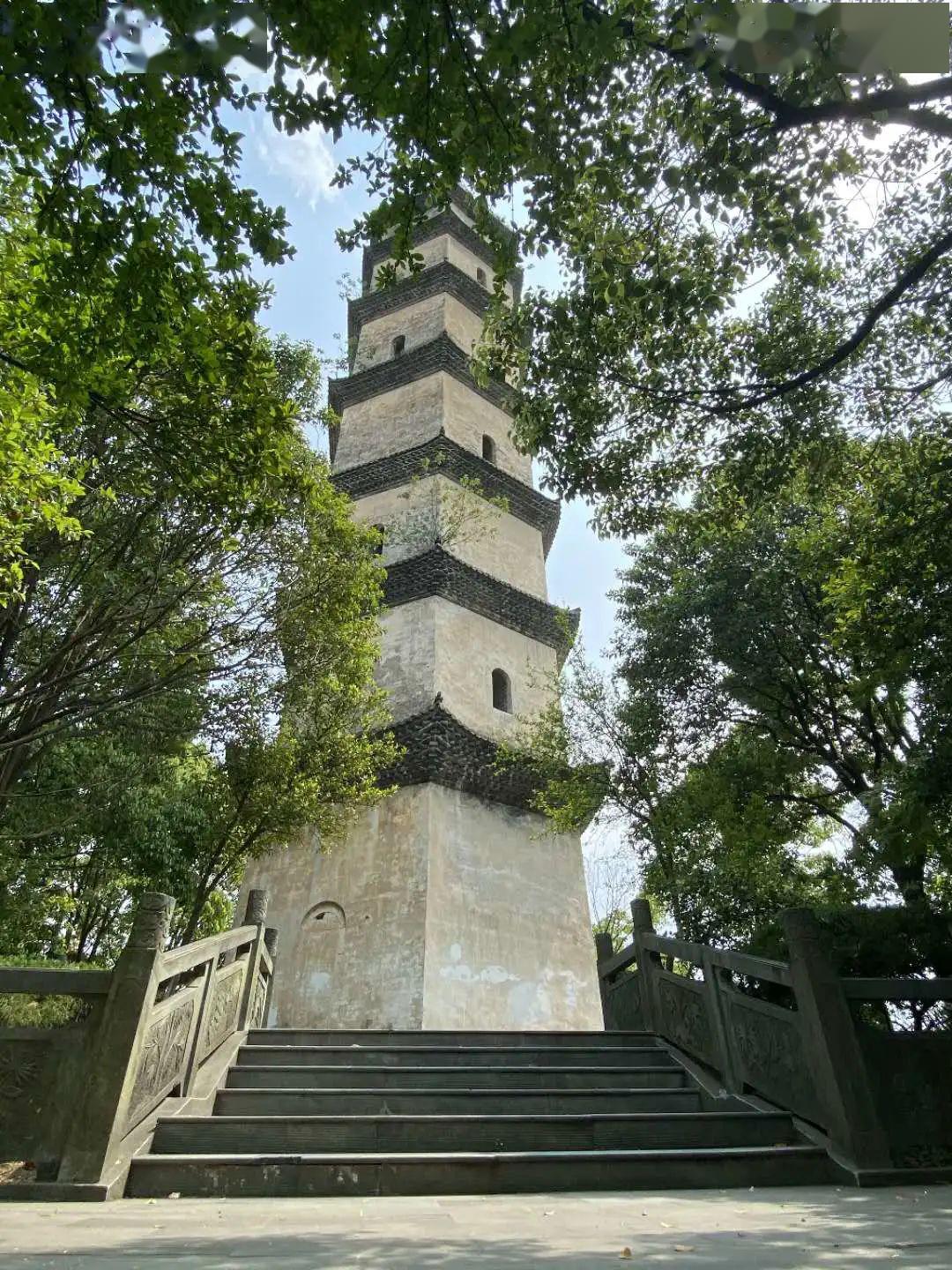 一峰塔:雄镇义乌江,人文荟萃地