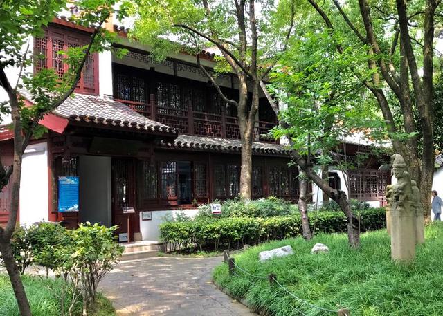 南昌古城杏花楼