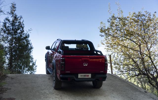 老炮:学会了带你开长城炮越野皮卡丈量珠峰