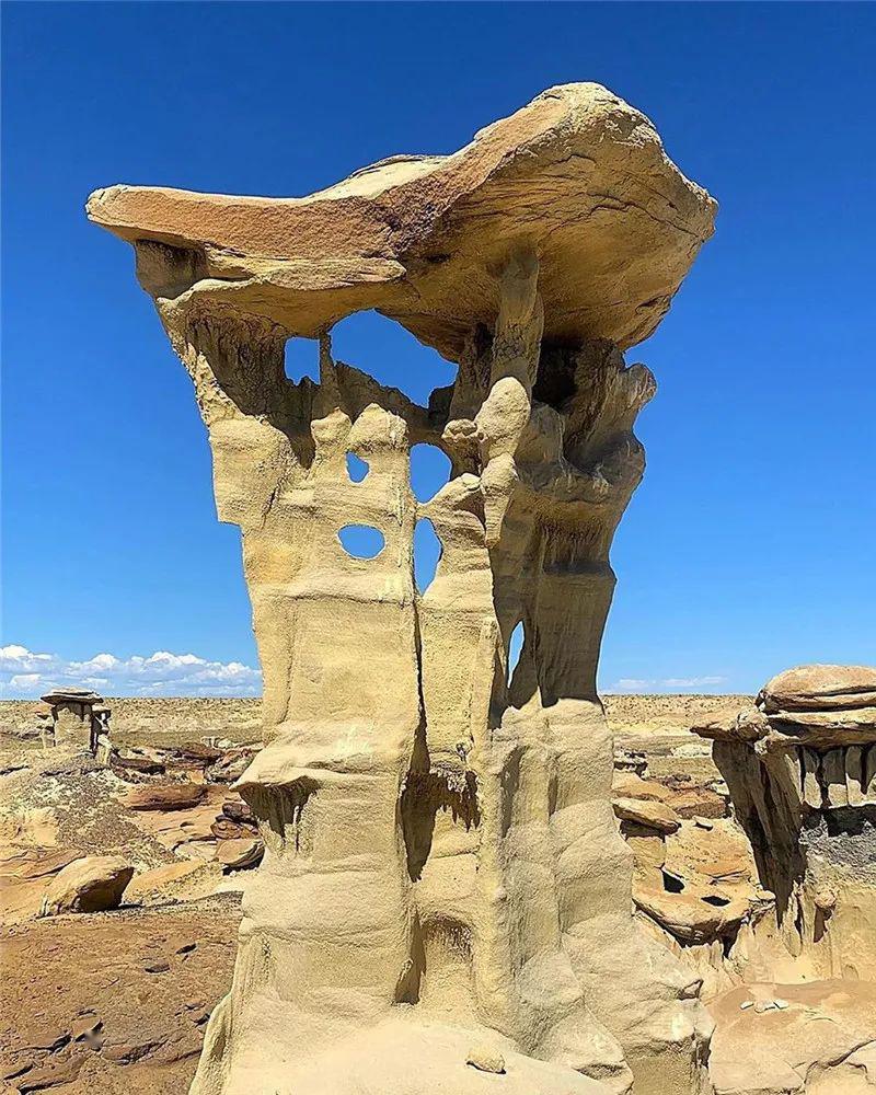 【分享】 奇石照片,真是鬼斧神工!