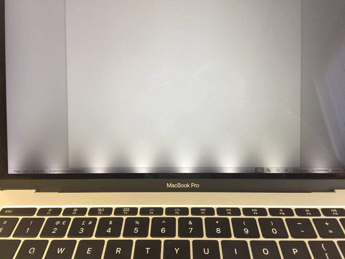 苹果又被告了，这次是因为16 款MacBook Pro 的「背光缺陷」_显示屏