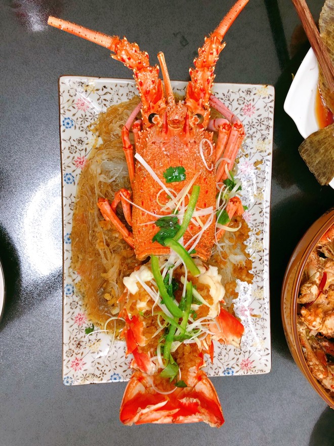 家常海鲜菜谱,蒜蓉澳洲大龙虾,简单美味营养,太鲜了,吃不够
