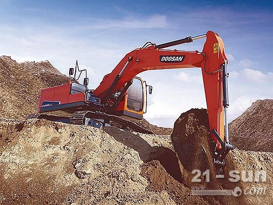 doosan infracore在中國銷售的22噸級中型挖掘機 dx220lc-9c