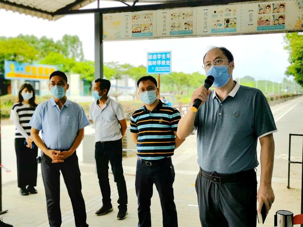 现场模拟模拟体温测量卫生健康副校长叶燕华提出演练建议场景演练1