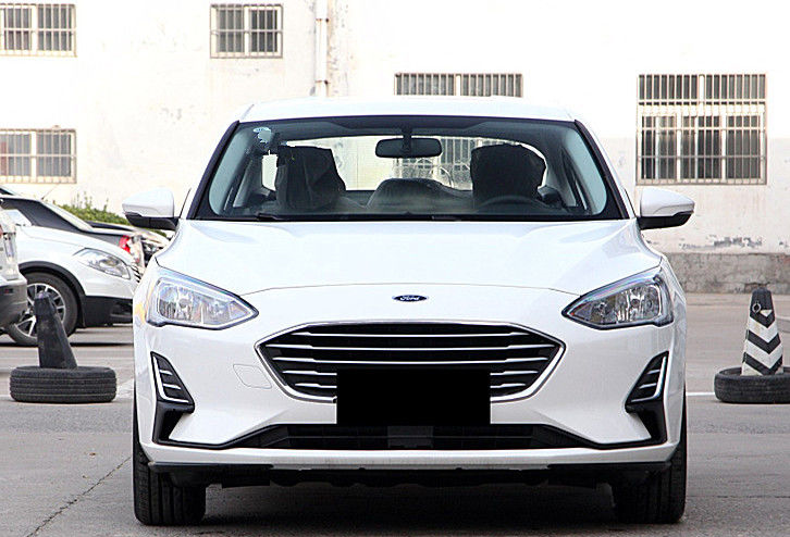 福特福克斯三厢版"最低配",8万多预算,还买桑塔纳?_搜狐汽车_搜狐网