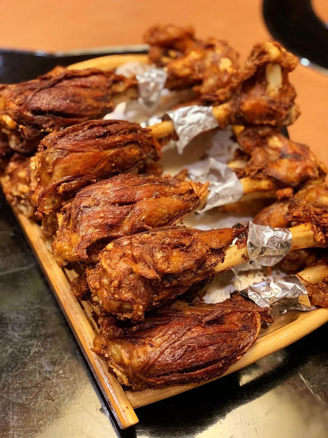 24年卖500万只烤羊小腿居然9块9长春这家老店666