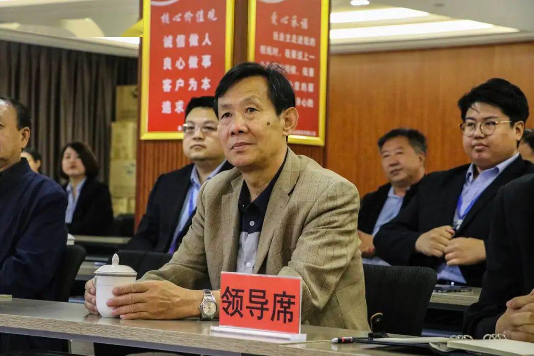 衡水市物业管理协会会长刘宝泉5月8日上午9:30,泰华物业"抗疫最美物服