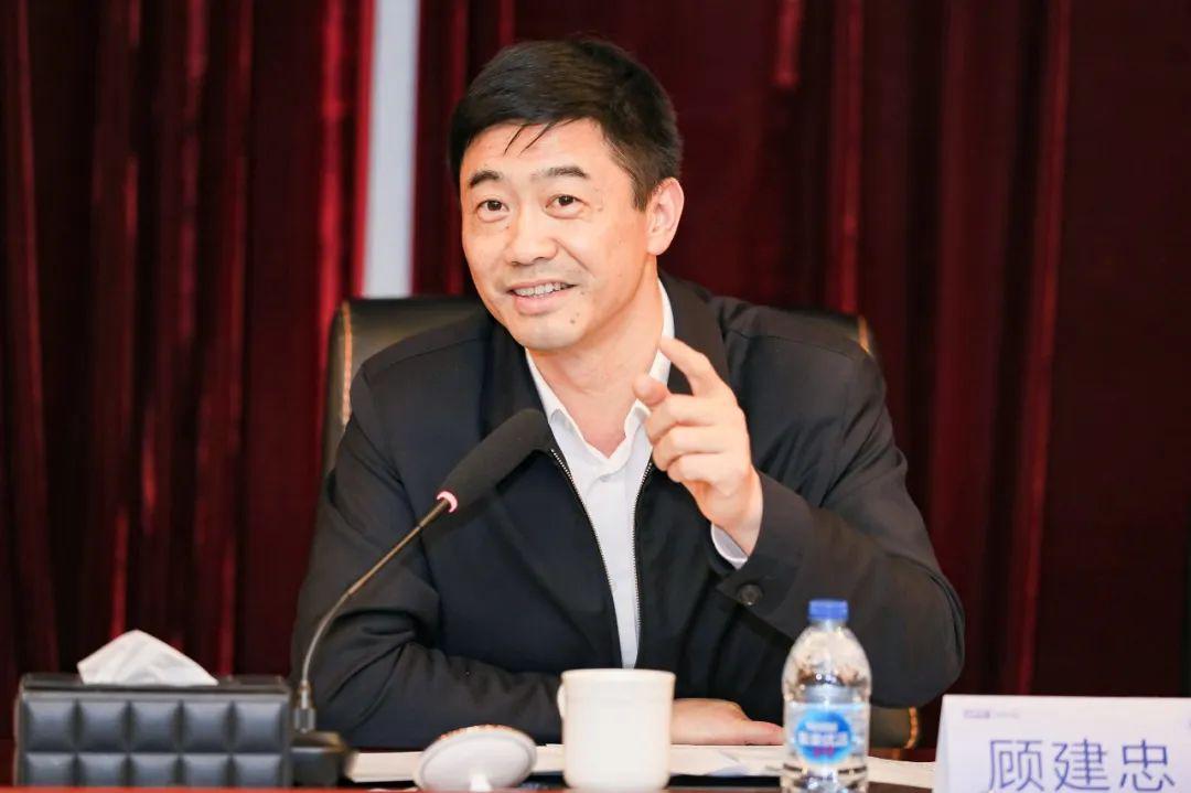 【商会】梅开二度 合作升级 商会与农商行携手助力浙商_顾建忠