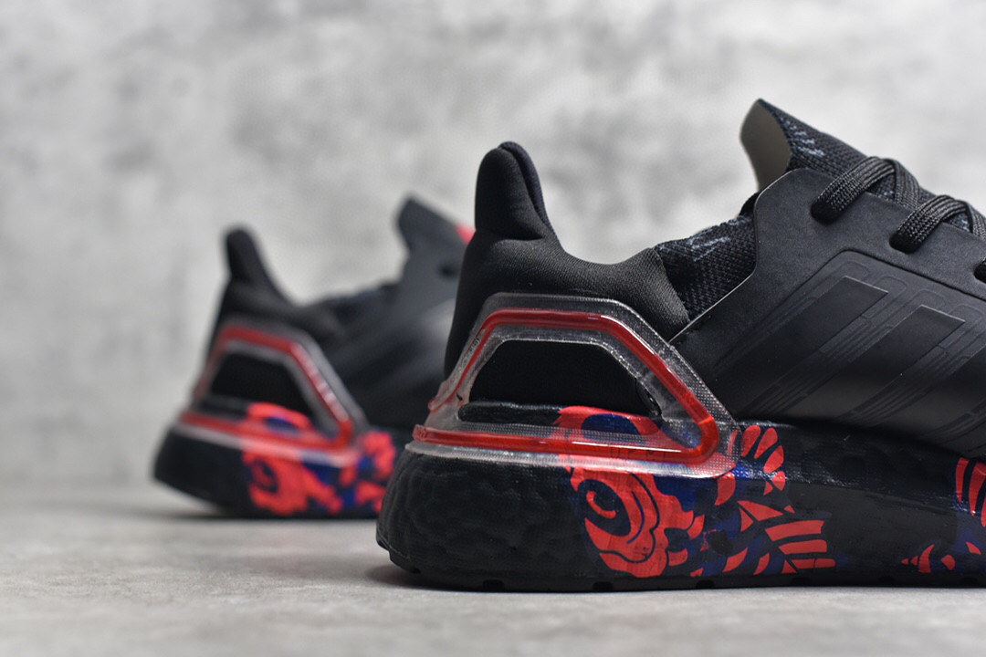 阿迪达斯adidasultraboost20cny新年限定花开富贵跑步鞋