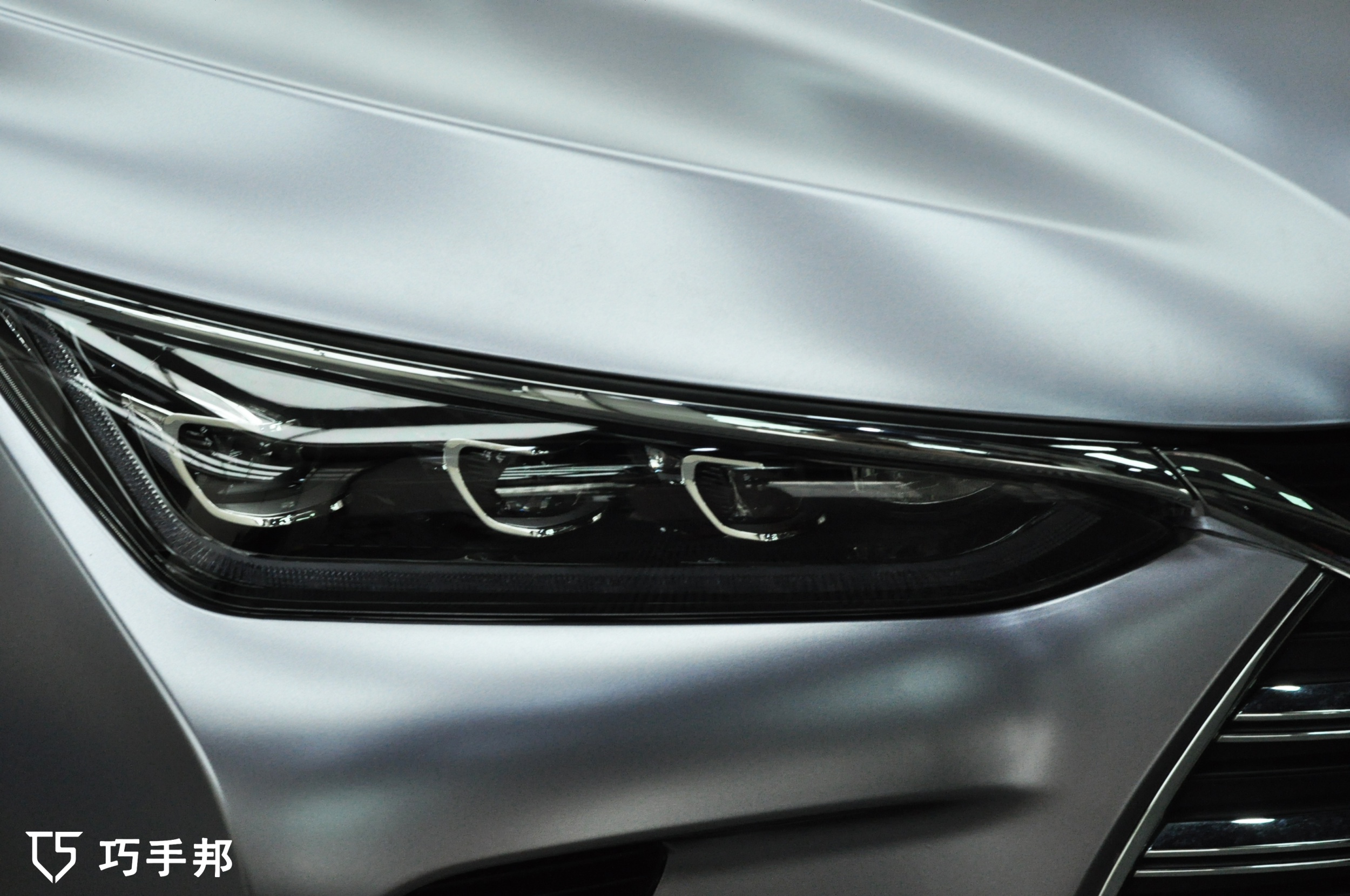 比亚迪唐装贴改色膜金属钨钢巧手邦