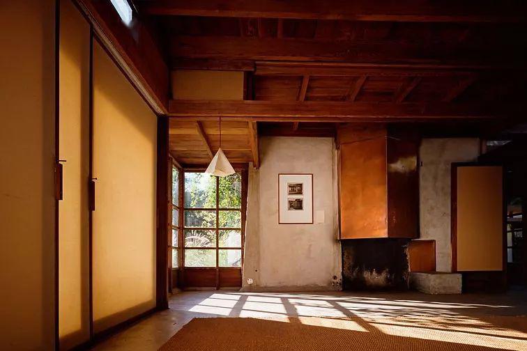 案例辛德勒自宅光线温度情绪