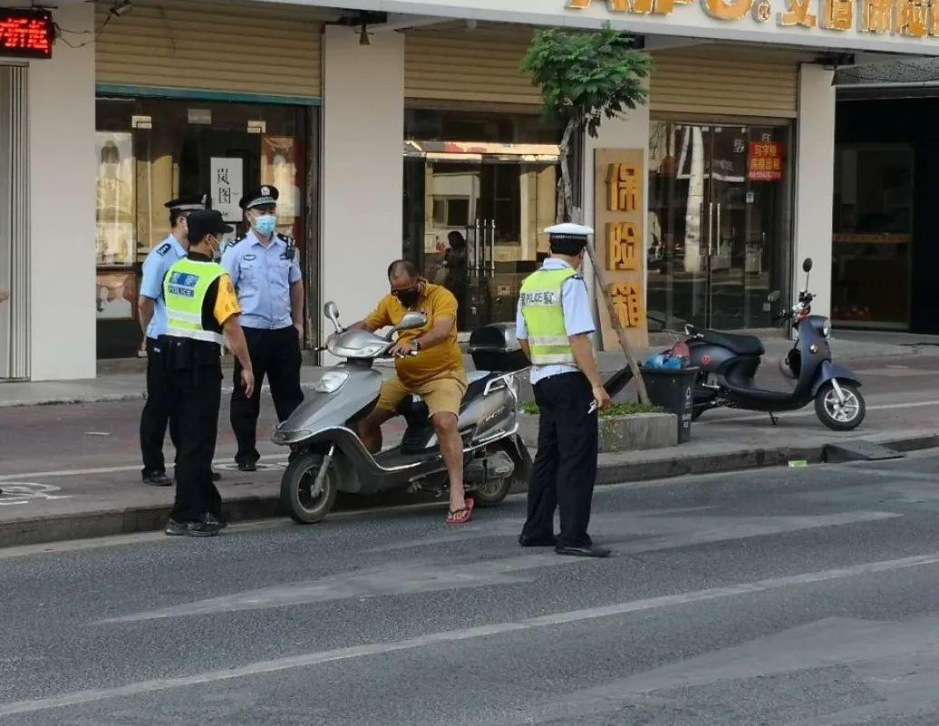 峡山各路口整治统一设卡行动