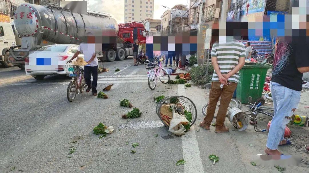 一死一伤陆丰324路段严重车祸