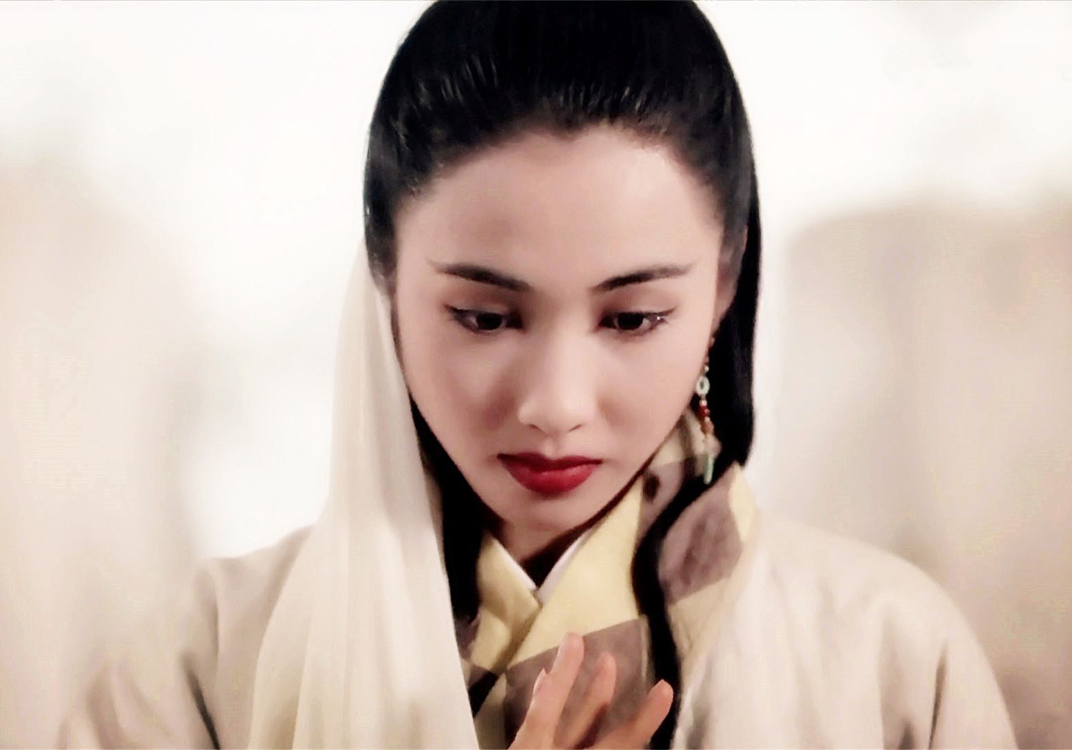 王晶拍新倚天屠龙记张无忌太老赵敏周芷若太美小昭成谜