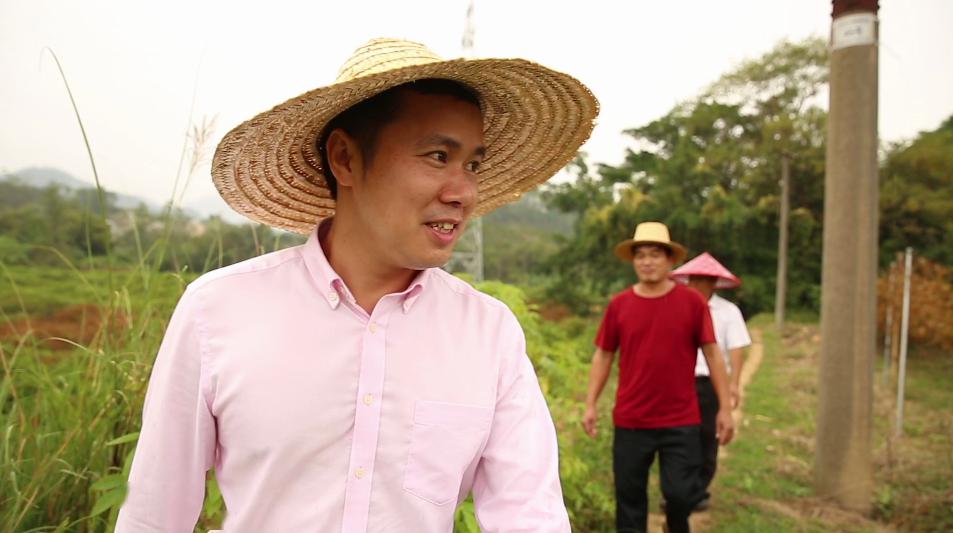 青春绽放丨华海德扎根基层造福一方