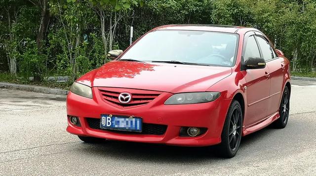 报价4万没人接盘05年的初代马自达6当年的弯道之王值不值