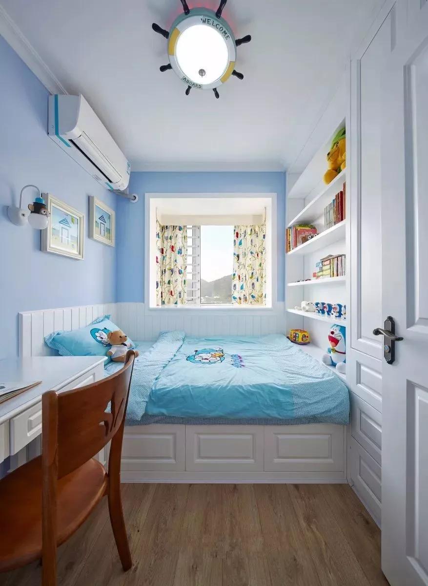 小户型的儿童房做个榻榻米好不好搭配书桌衣柜很实用