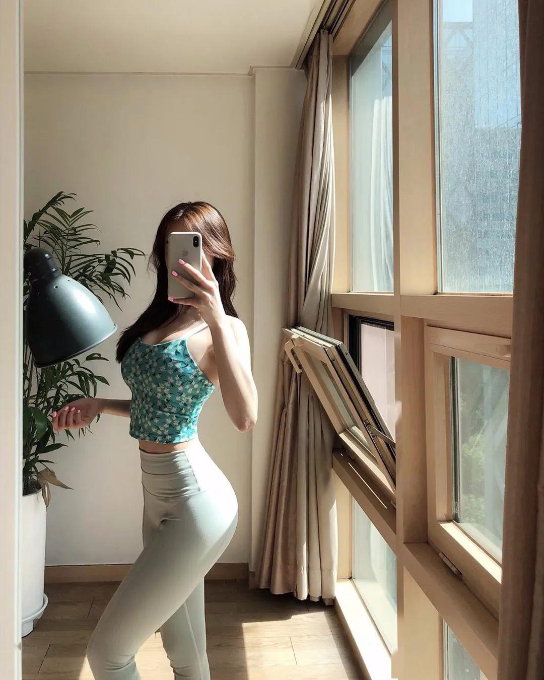 韩国美女模特85每周健身2次好身材关键看身形
