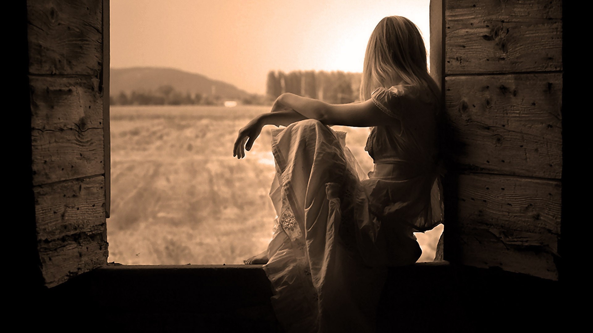 女人在这个年龄失去另一半自己一个人生活会是怎样的体验