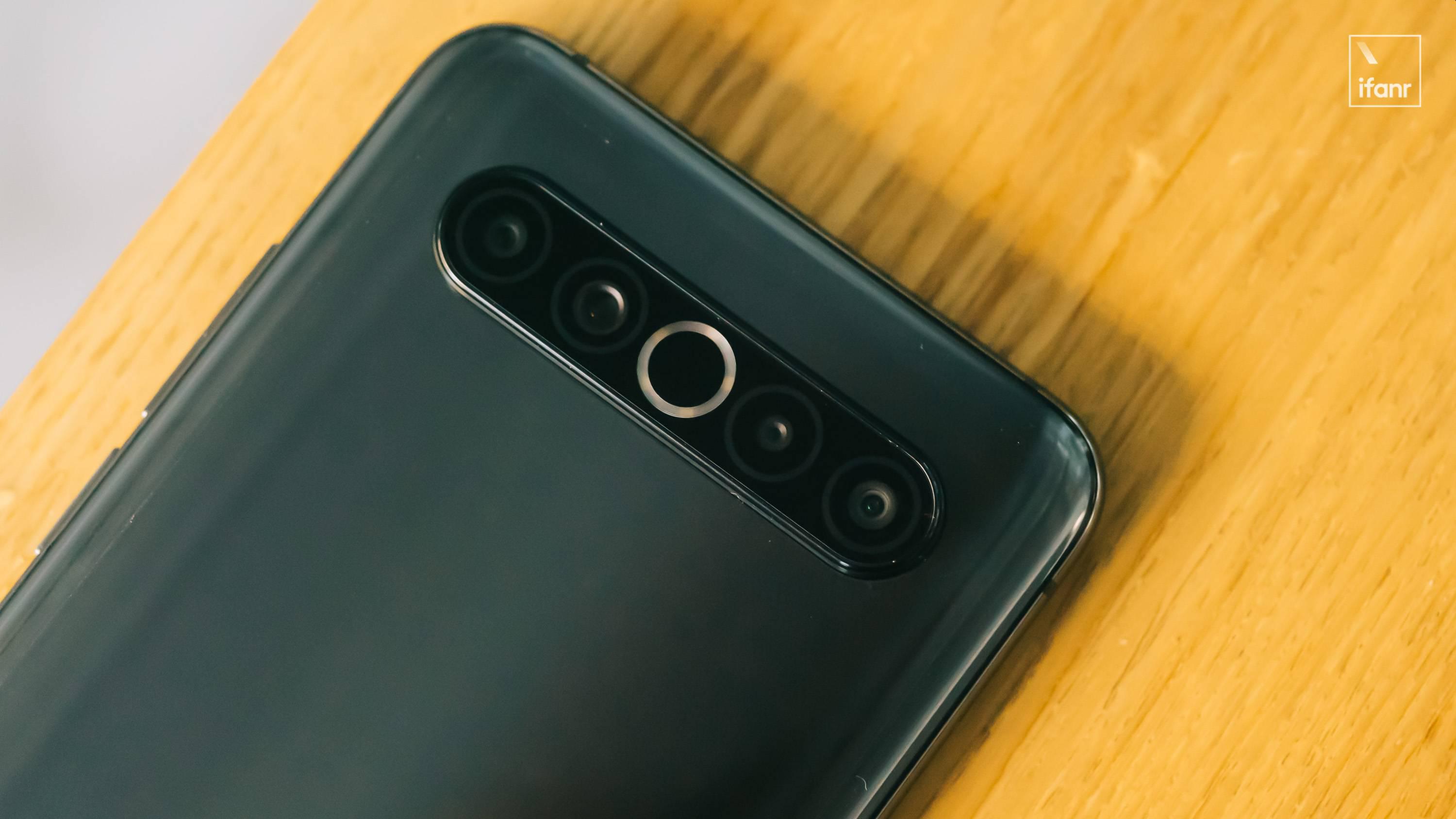 魅族17「十七度灰」配色版图赏:求同,依旧不从众