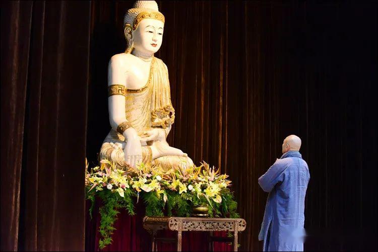 刻心琪作品佛子