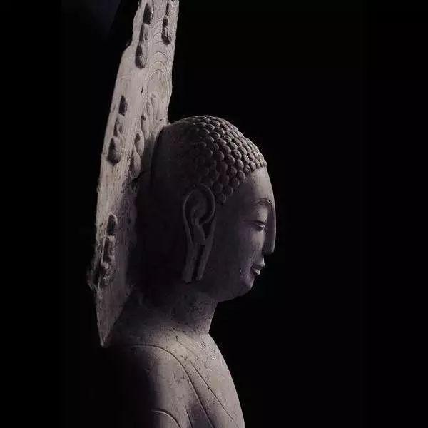 雕塑中国佛像最美微笑大揭秘