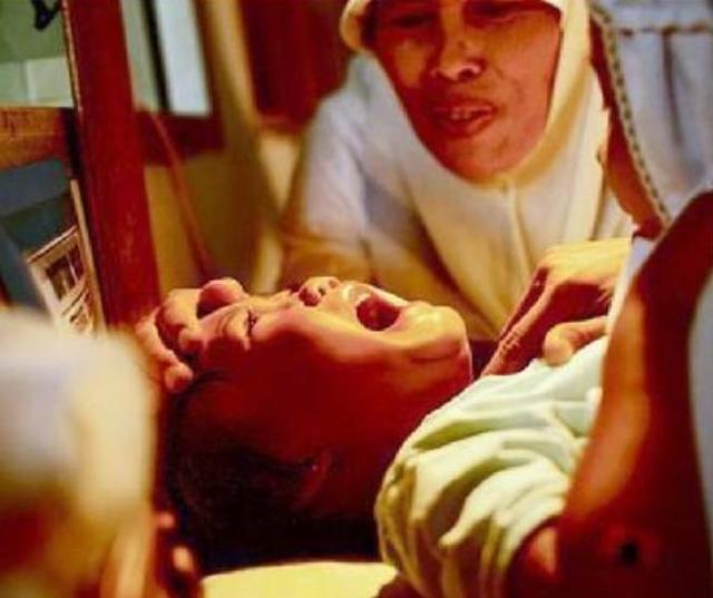 苏丹禁止实行女性割礼否则将被判处3年徒刑网友纷纷点赞