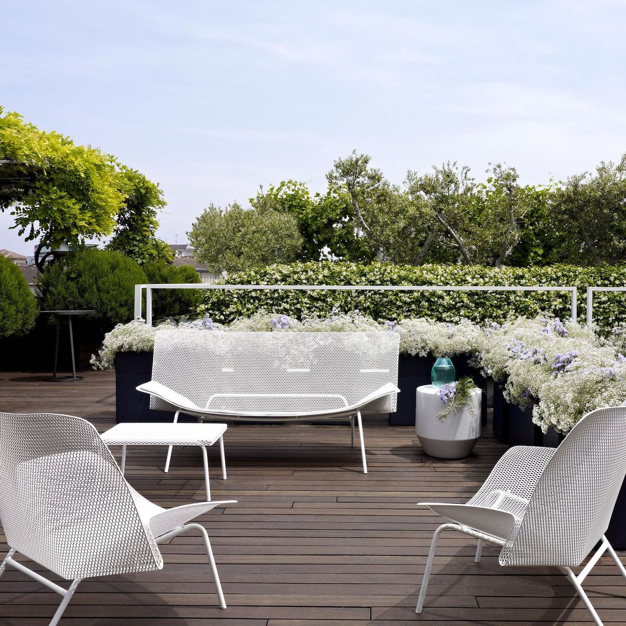 12个露台花园设计顶楼配露台种上花草就是小花园多赚