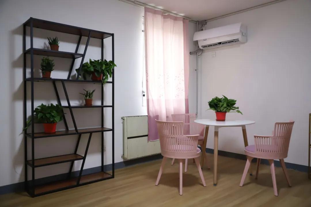 自然而然自如其然保定市美术中学校园云体验