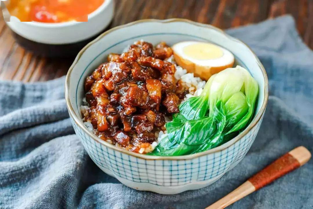 好吃不腻的卤肉饭来了!连吃十碗都不够!