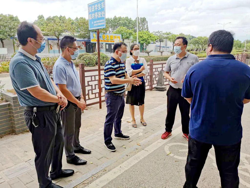 现场模拟模拟体温测量卫生健康副校长叶燕华提出演练建议场景演练1