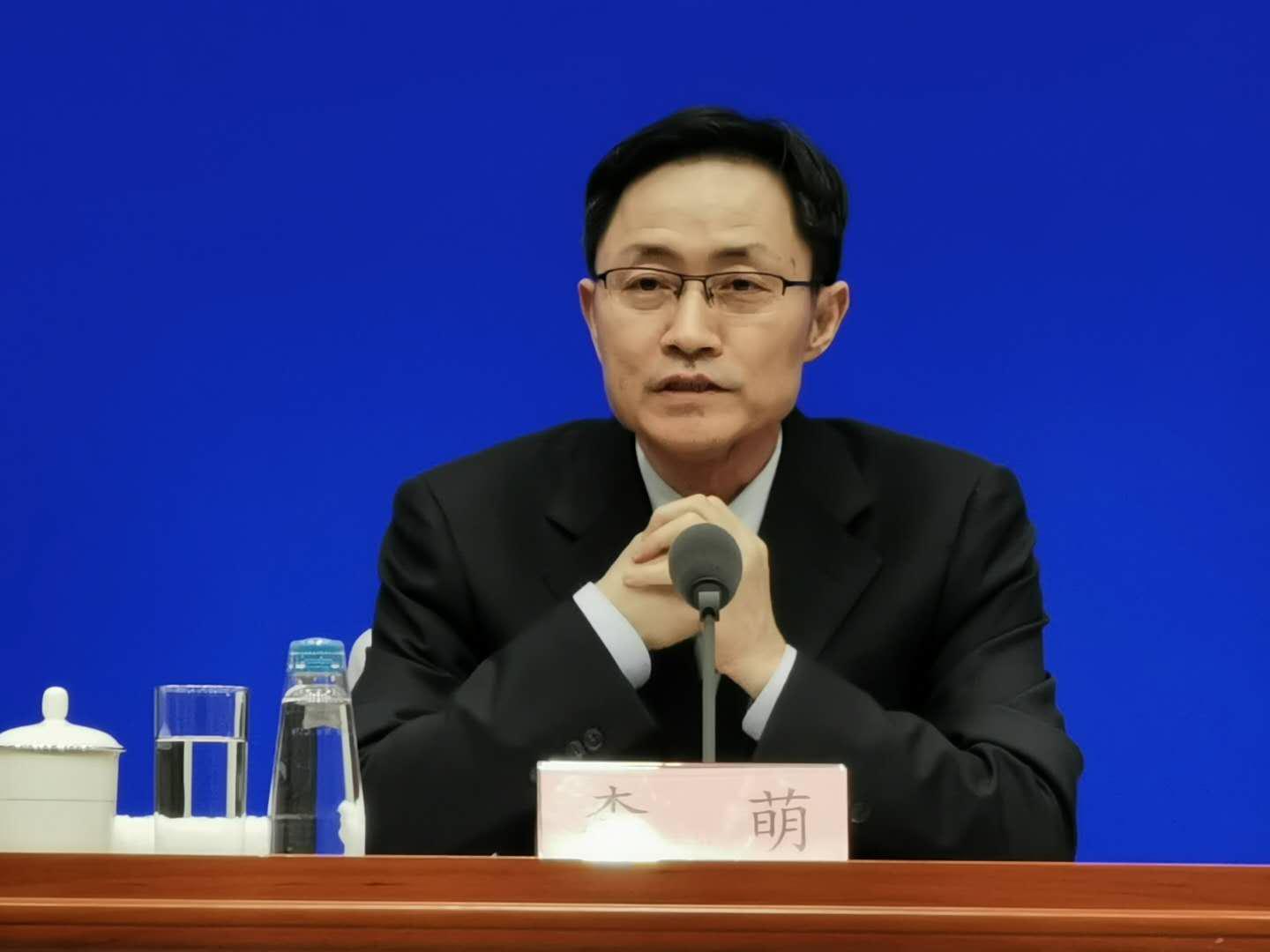 科技部副部长李萌:加大基础研发投入,支持科技人员勇闯"无人区"