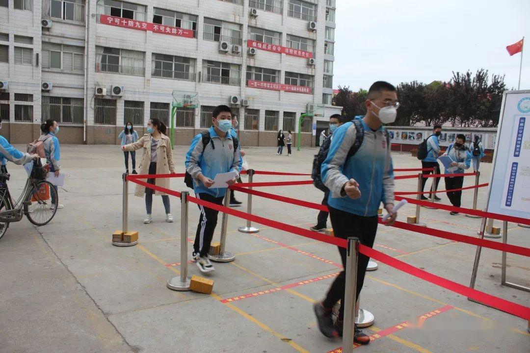 聊城东昌中学初三年级学生顺利复学