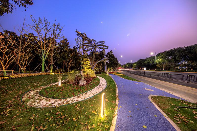 【关注夜经济】花桥之夜,流光溢彩景如画~_花溪公园